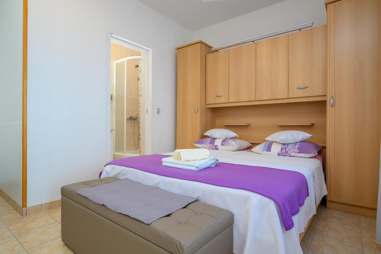 Apartments Juric Podstrana Exterior photo